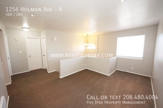 Building Photo - 1256 Holman Ave