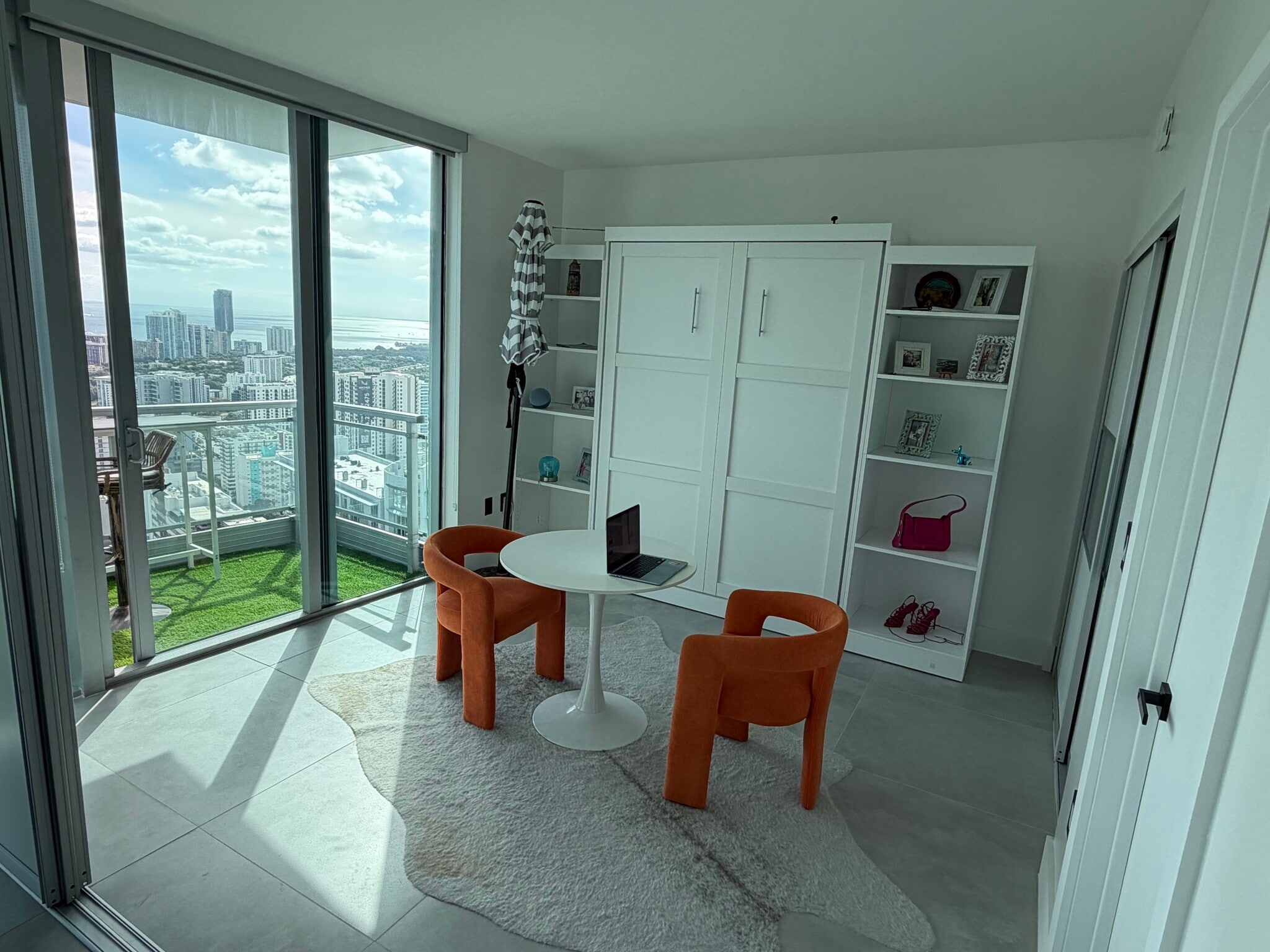 Building Photo - 92 SW 3rd St