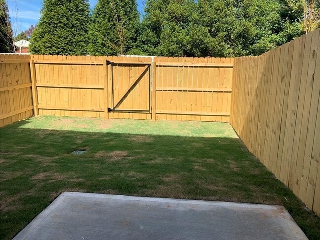 Building Photo - 4908 Longview Walk