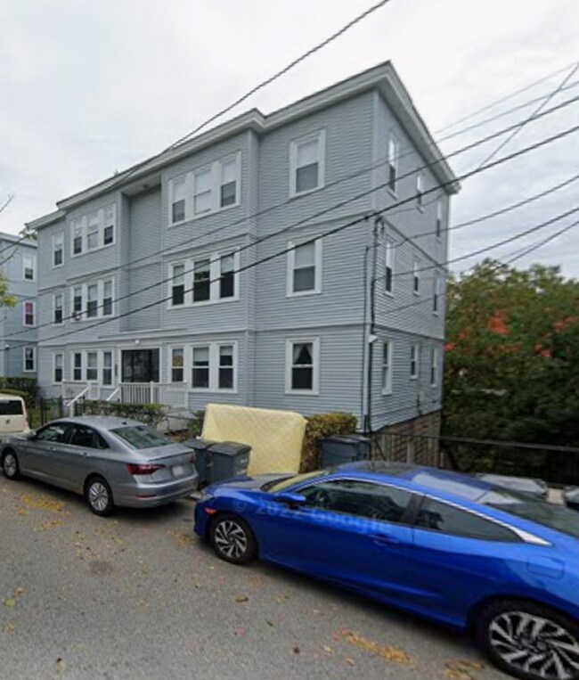 Building Photo - 27 Lourdes Ave