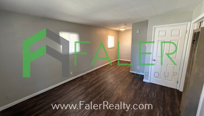 Building Photo - 1066 Pritz Ave