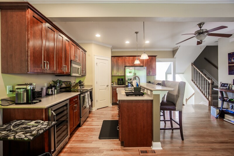 Building Photo - 3220 Linwood Ave