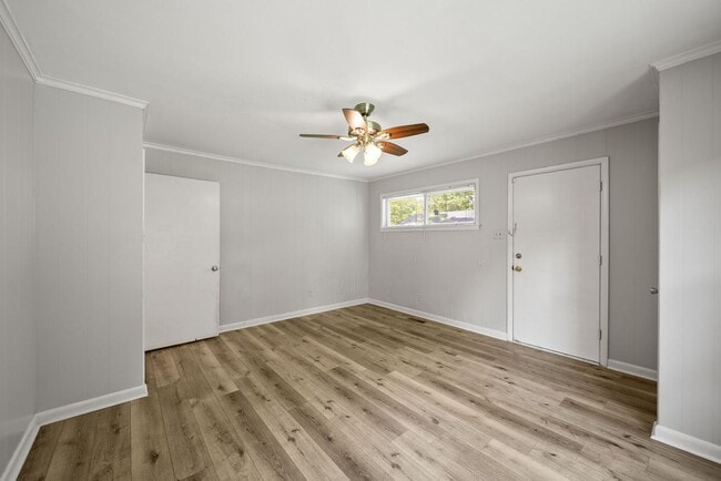 Building Photo - 5110 Lee Ave