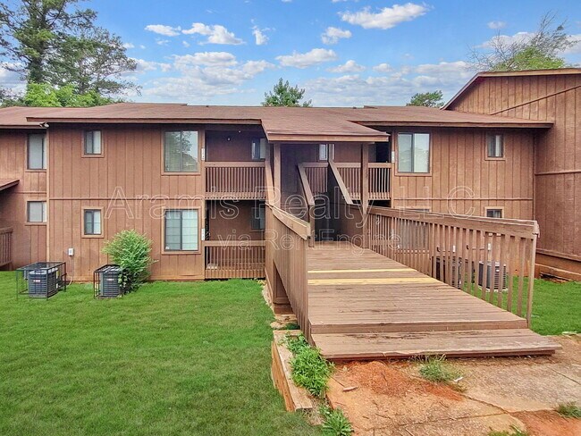 Building Photo - 3272 Blazing Pine Knoll