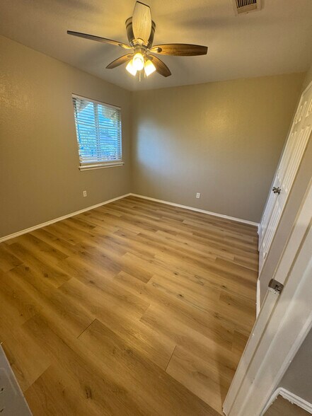 Building Photo - 10149 China Creek Dr