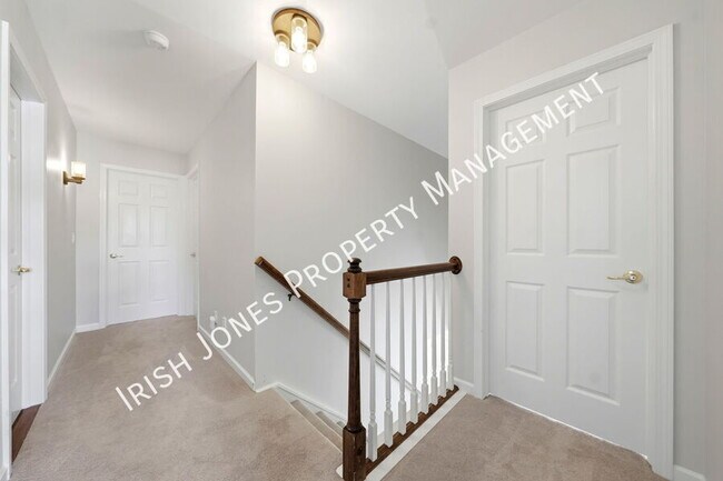 Building Photo - 109 Ashwood Ln