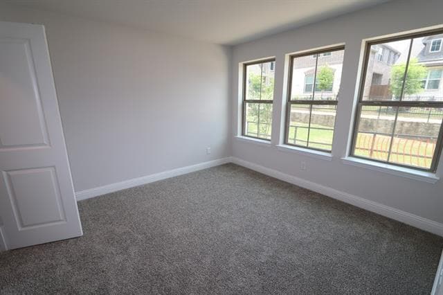 Building Photo - 833 Tennessee Dr