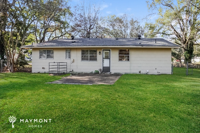 Building Photo - 5869 Kinder Dr