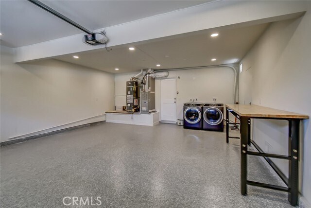 Building Photo - 1302 Cadena
