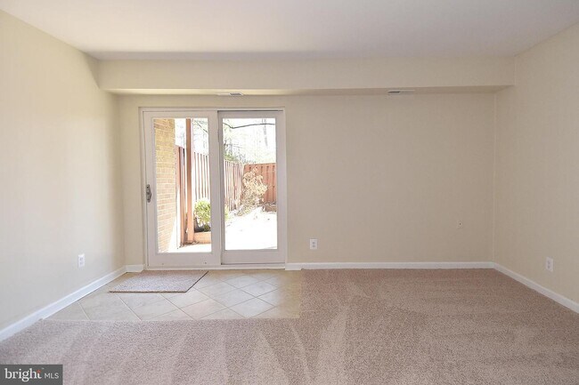 Building Photo - 12769 Gazebo Ct