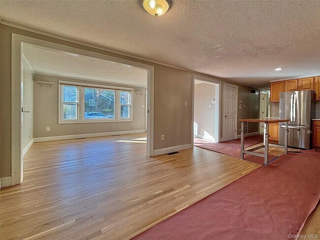 Building Photo - 19 Crosmour Rd