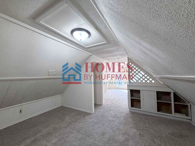 Building Photo - 616 W Tennessee St