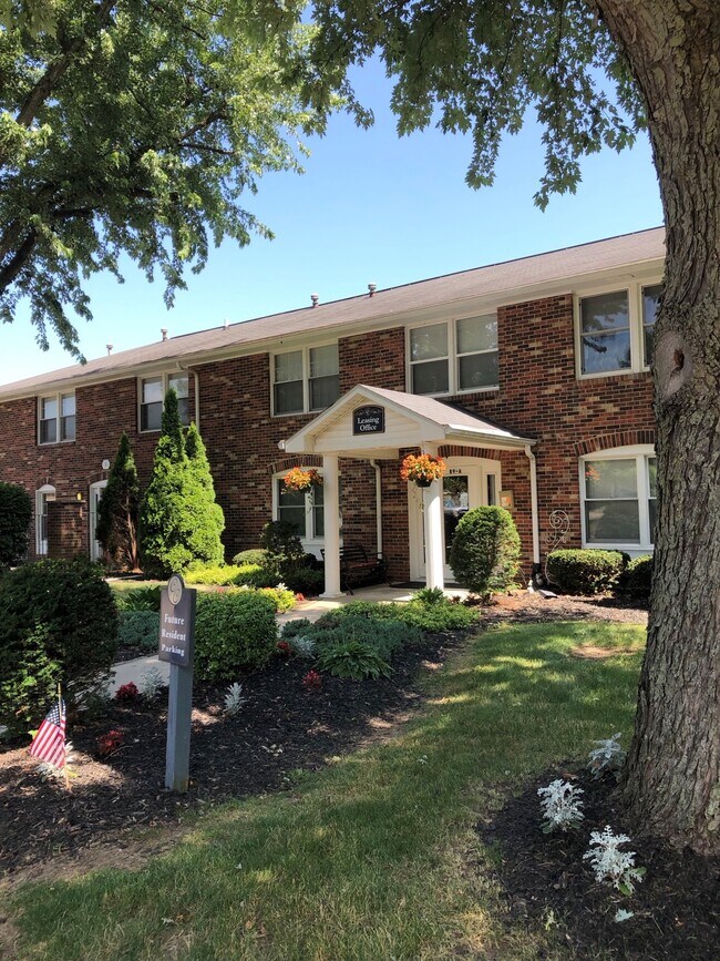 Building Photo - BGP Country Club Estates, LLC