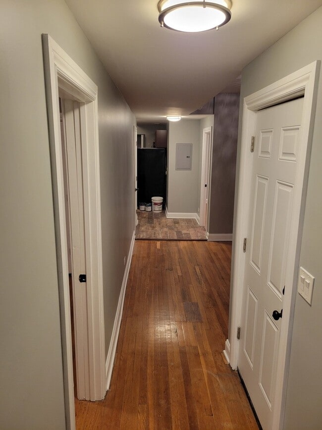 Building Photo - 7943 S Ada St