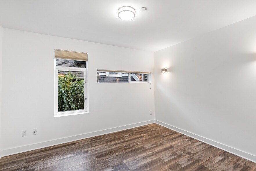 3rd Bdrm - 2731 Boylston Ave E