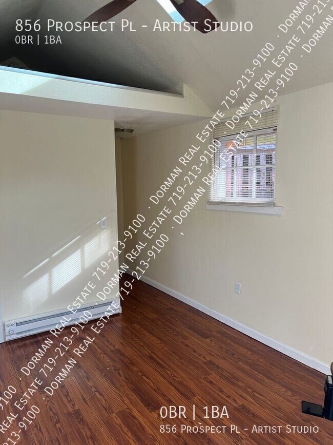 Building Photo - 856 Prospect Pl