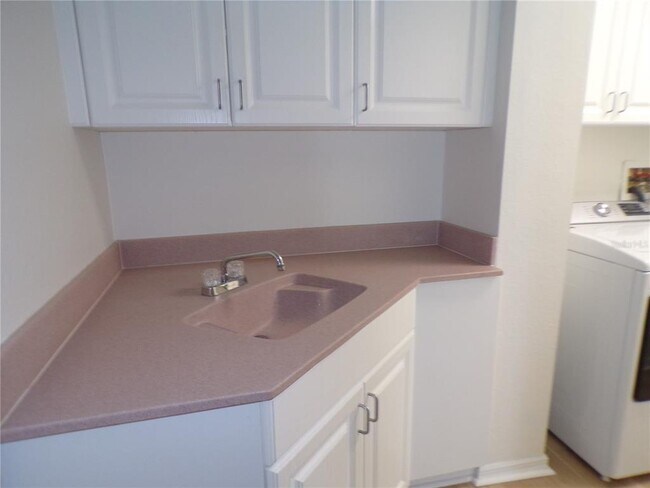 Building Photo - 3804 Turtle Dove Blvd