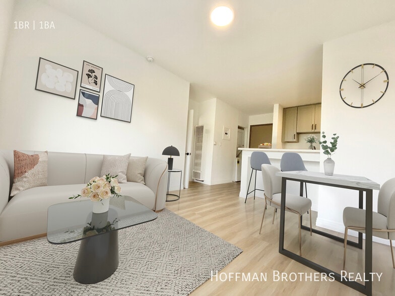 Building Photo - 1240 S Bronson Ave