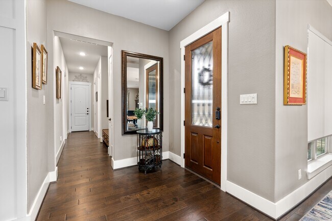 Building Photo - 4616 Avery Way