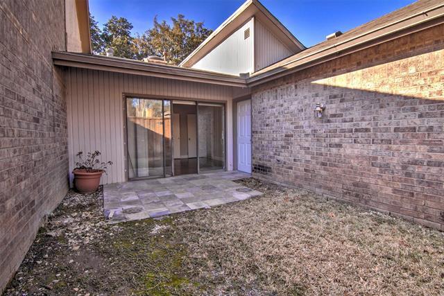 Building Photo - 14822 Sopras Cir