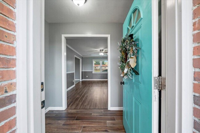 Building Photo - 9496 Holly Grove Rd