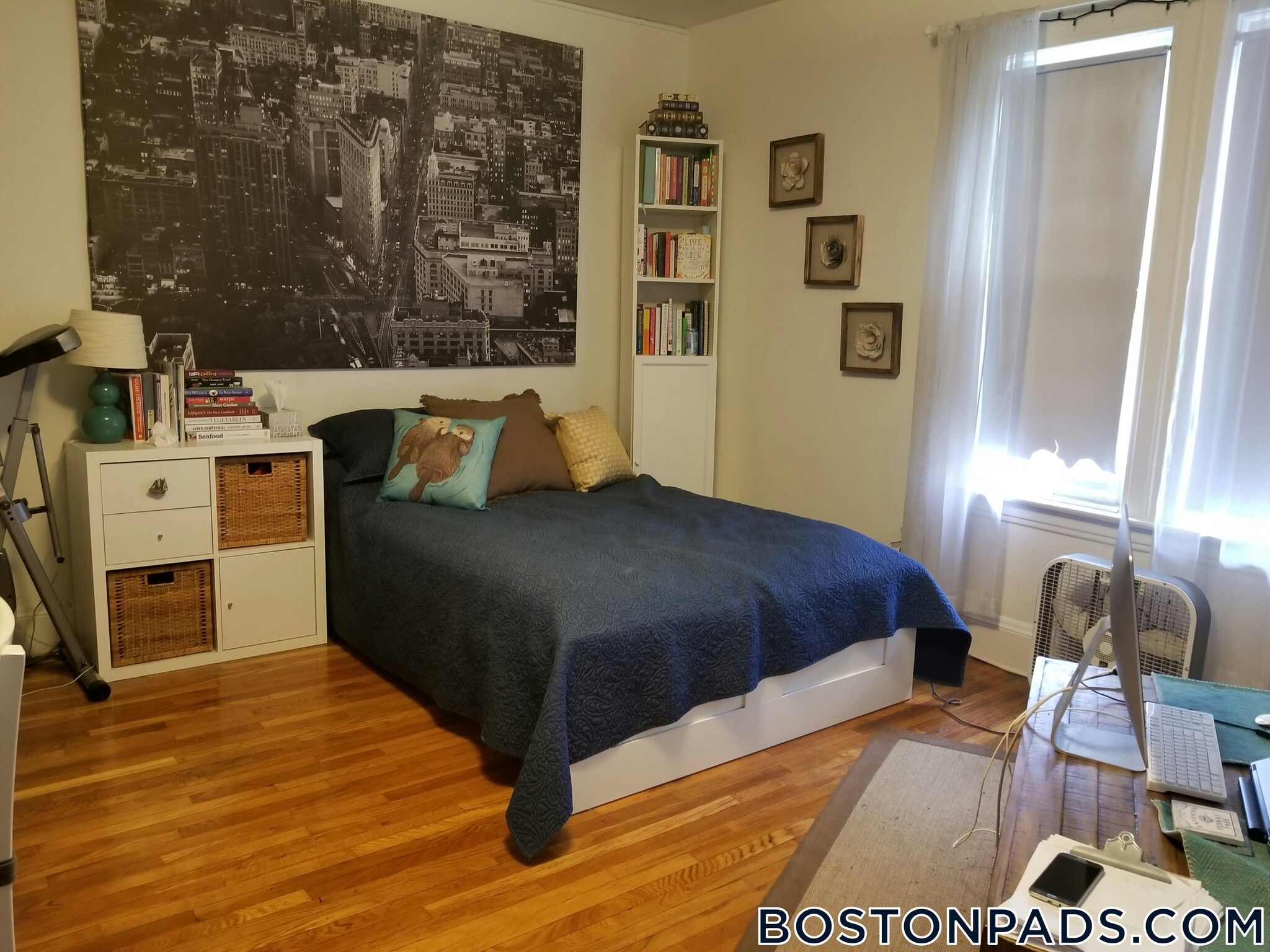 Building Photo - 44 Central St