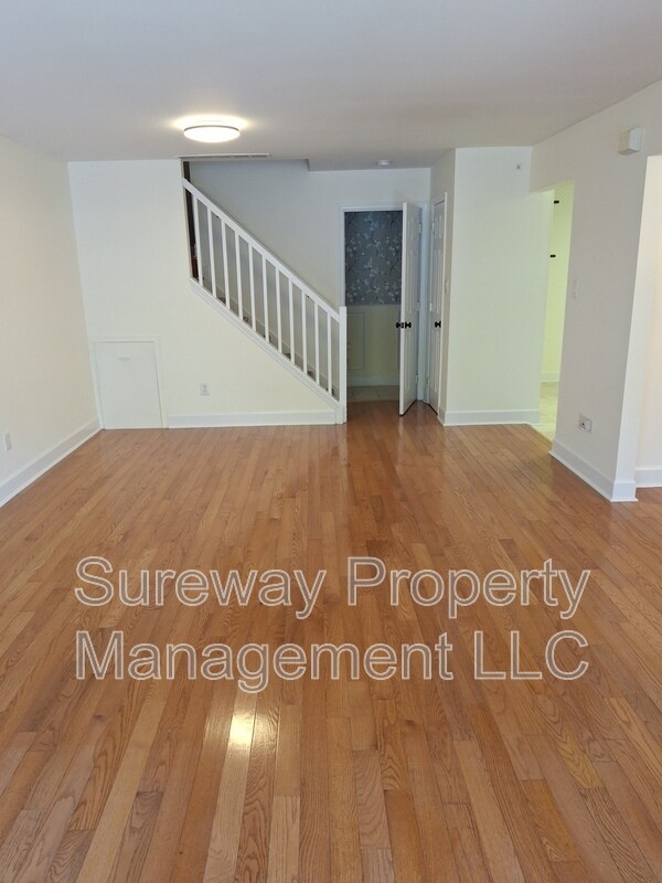 Building Photo - 6402 Baltimore Dr