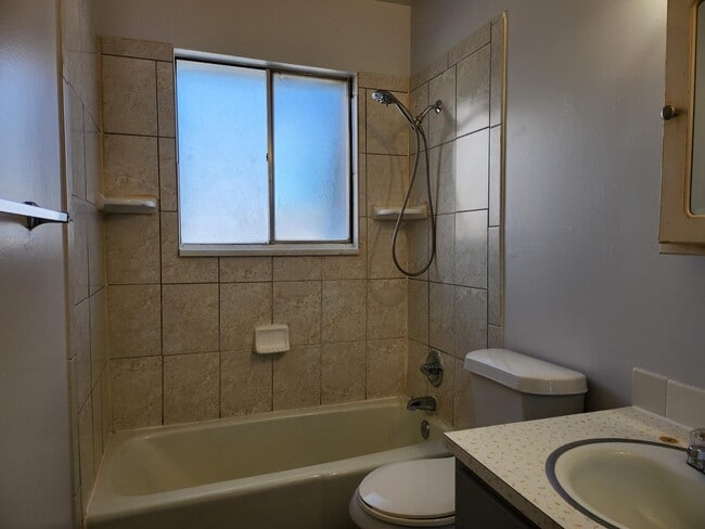 Building Photo - 2739 Leisure Dr