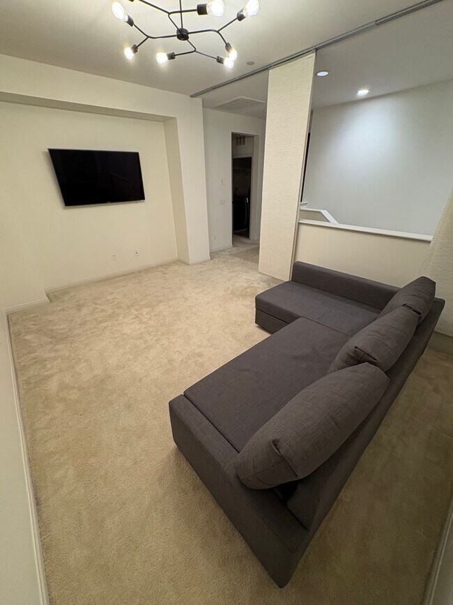 Building Photo - Imperial Beach Home Minutes from the beach