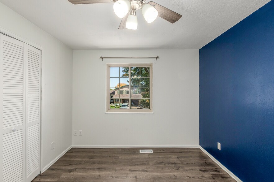 Building Photo - 1549 S Evanston St