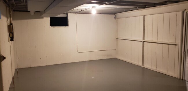 Building Photo - 3424 Schalck Dr