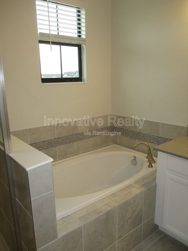 Building Photo - 11504 Whistling Pne Wy