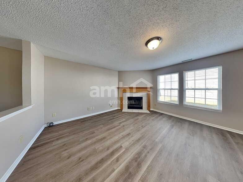 Building Photo - 2954 Hearthside Dr