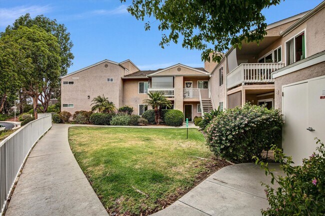Building Photo - Cozy 1 Bed, 1 Bath Condo in Mira Mesa w/ Off-Street Parking!