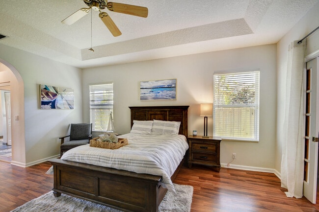 Building Photo - 13805 Folkestone Cir