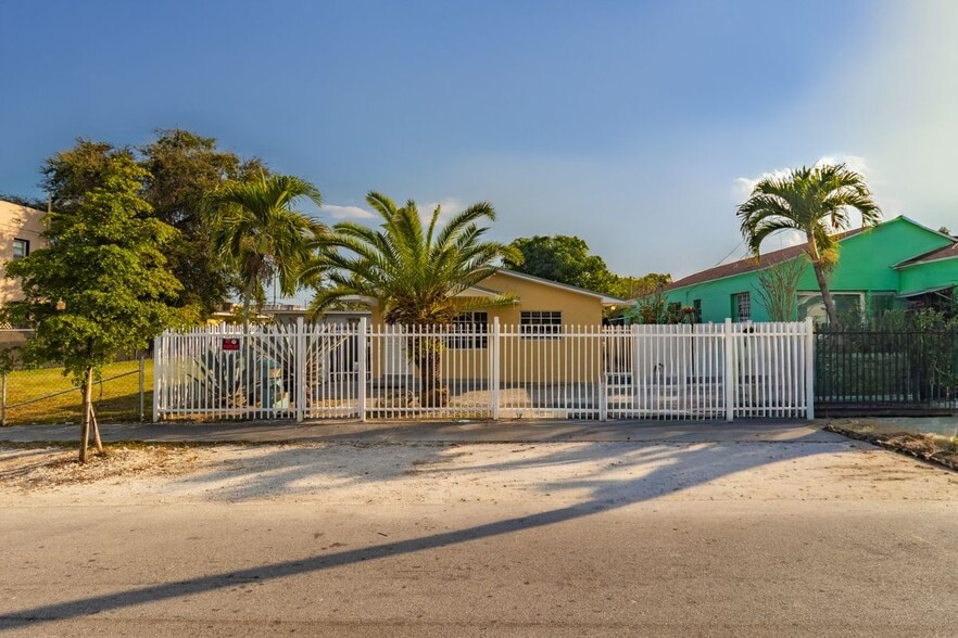 Building Photo - 1518 NW 65th St