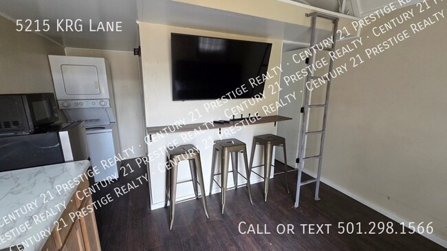 Building Photo - 5215 Krg Ln