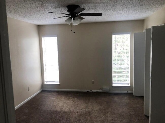 Building Photo - 13511 Red Fern Ln