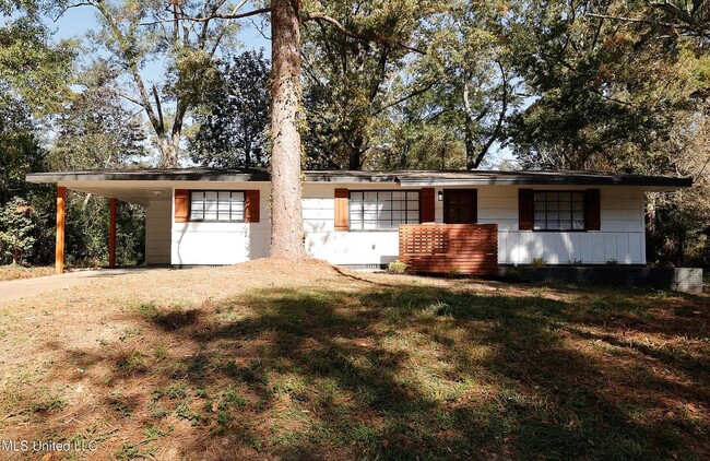 Building Photo - 4352 Ridgewood Cir