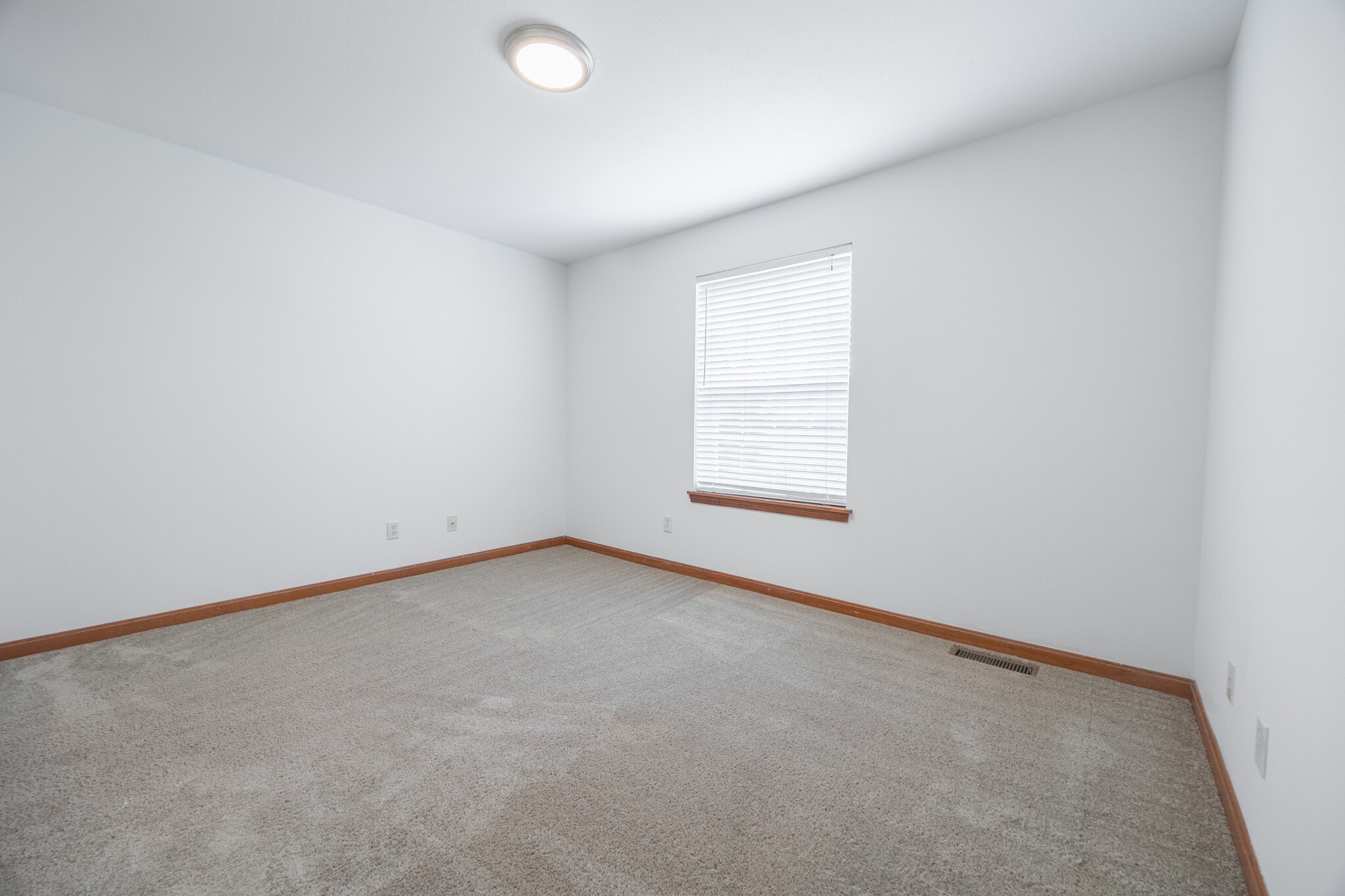 Building Photo - 4532 Picadilly Cir