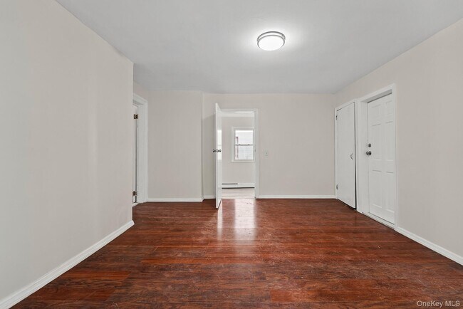 Building Photo - 11 Lafayette Pl