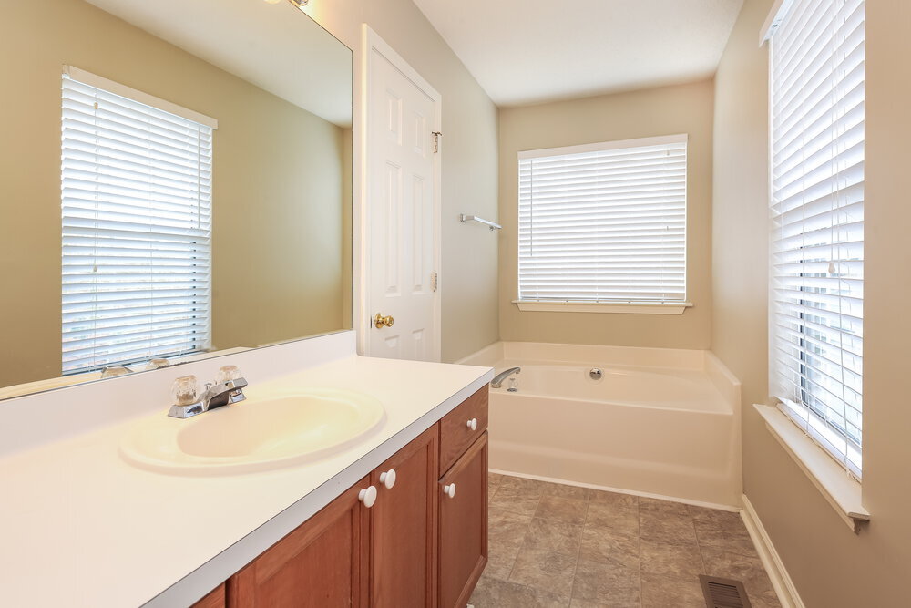 Building Photo - 58 Pullman Ln