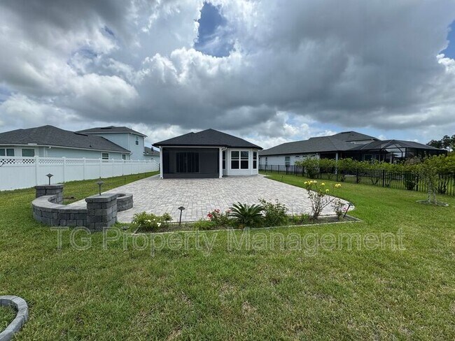 Building Photo - 64 Rose Dew Dr
