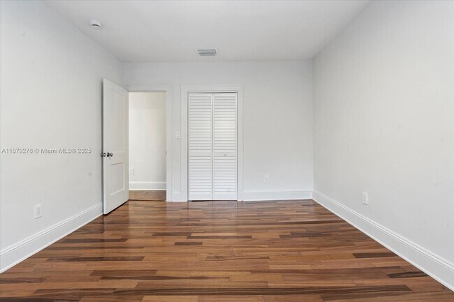 Building Photo - 177 NE 44th St