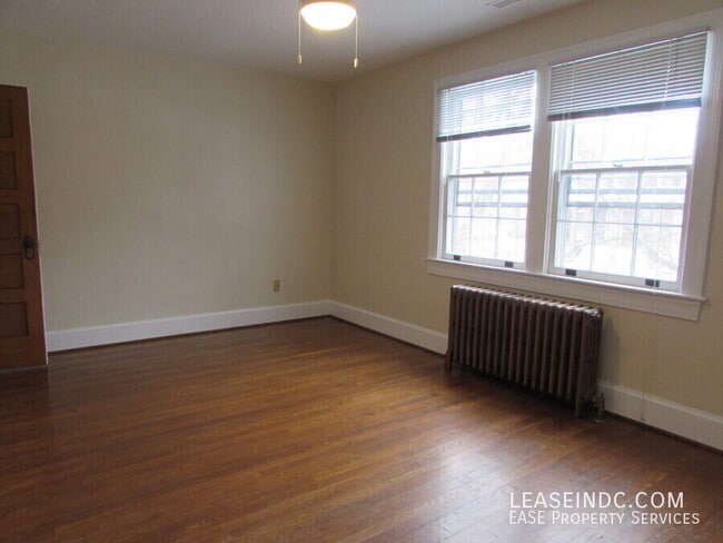 Building Photo - 2215 39th St NW