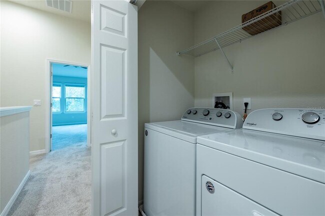 Building Photo - 1280 Pavia Dr