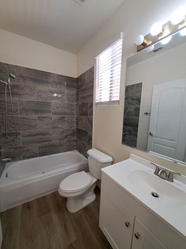 Building Photo - Comfortable Living in a Pet-Friendly Home ...
