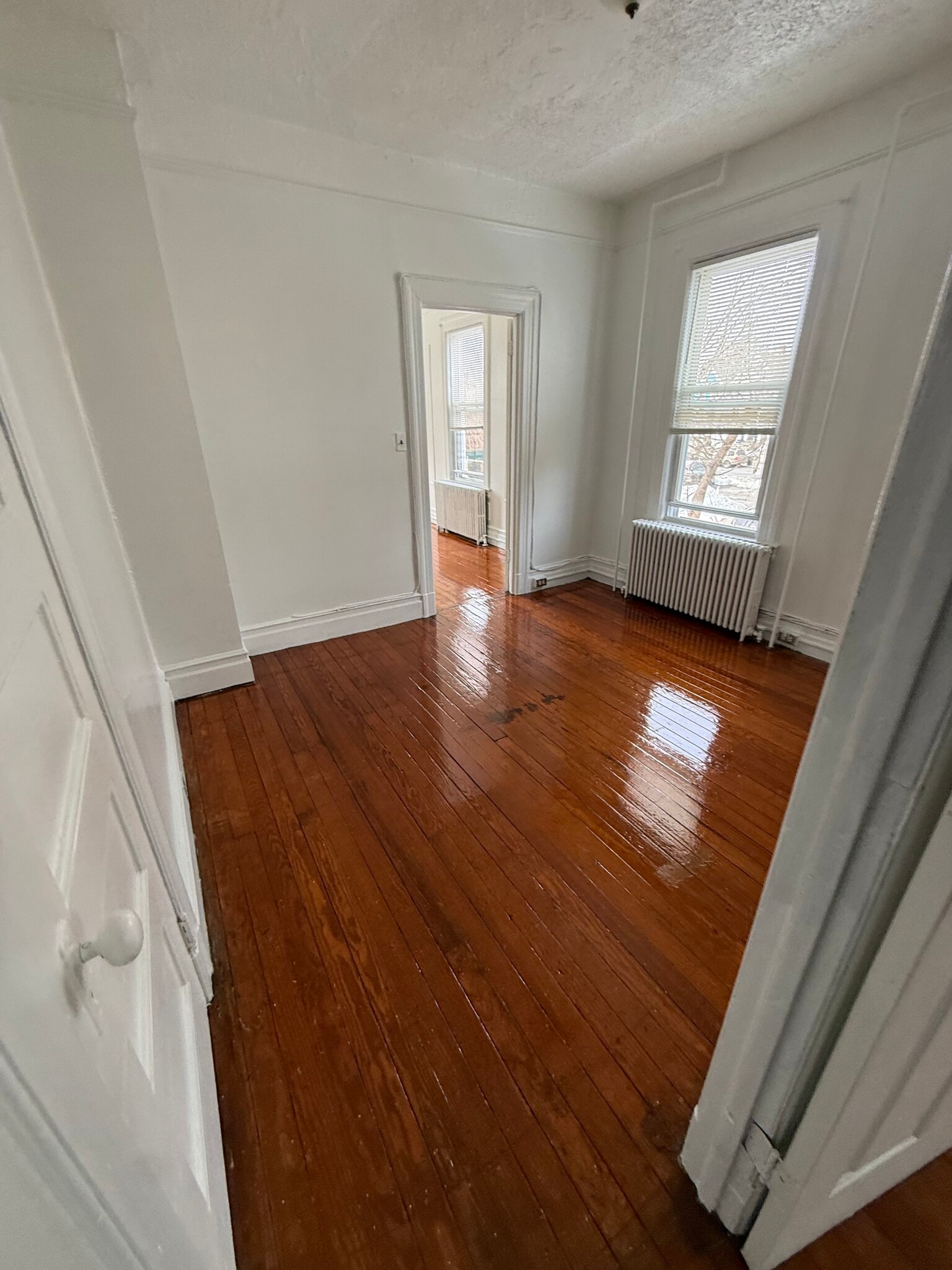 Building Photo - 22 Sherwood Ave