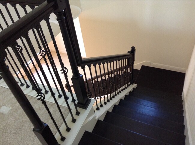 Building Photo - Spectacular  5/4 with 3 car garage home in Winter Garden