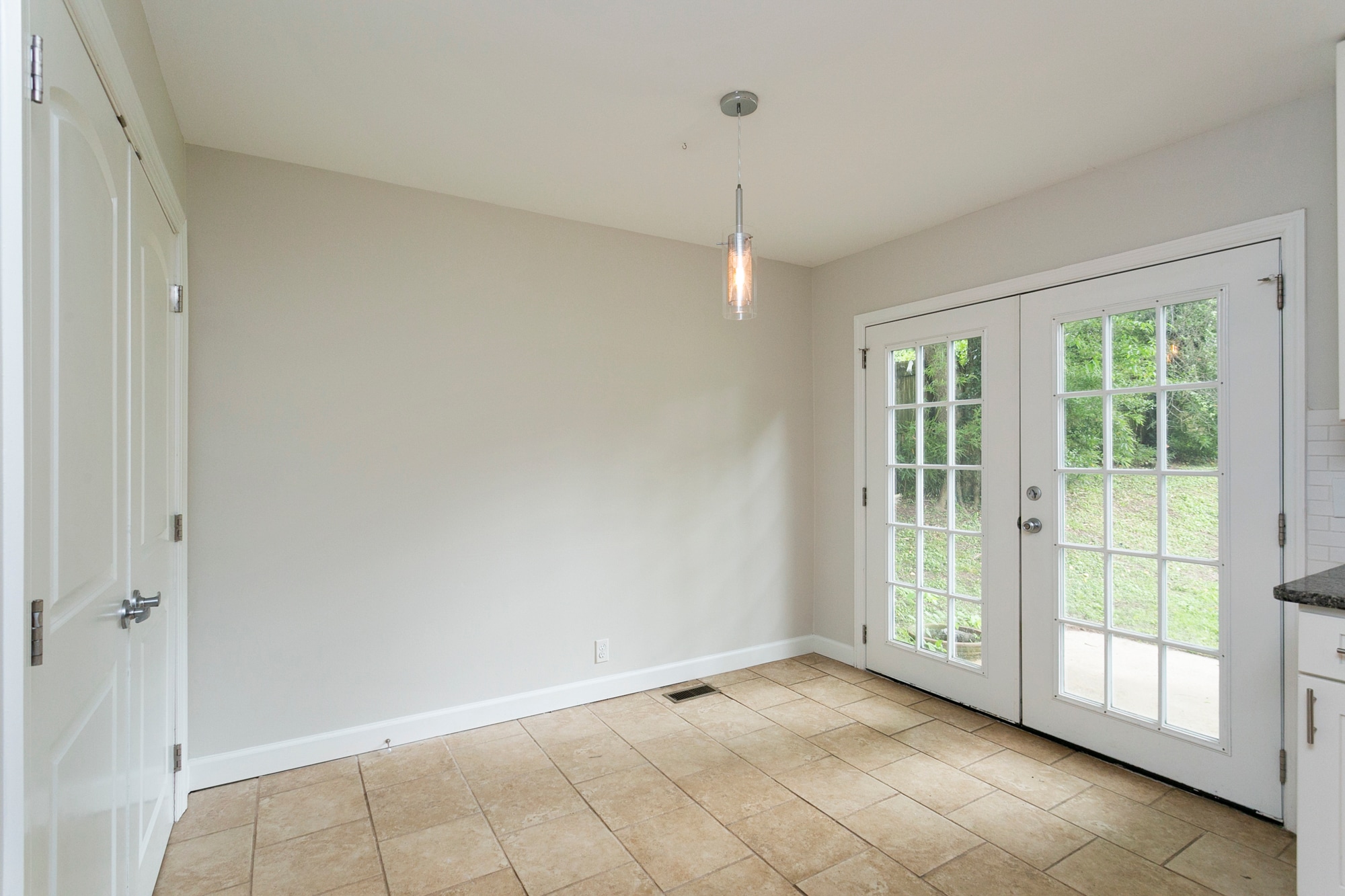 Building Photo - 145 A Kenner Ave